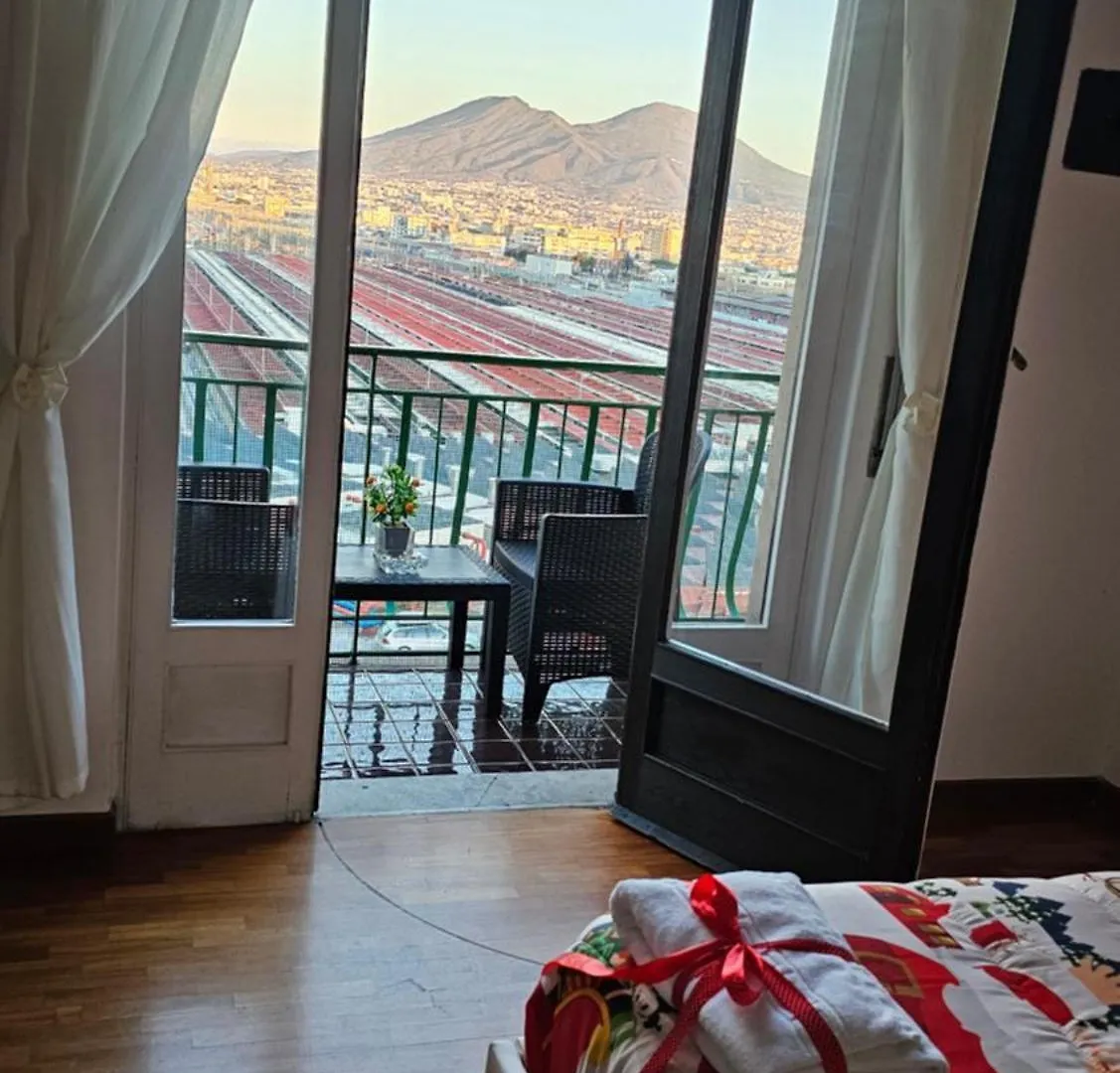Blue Crystal Napoli Rooms Bed & Breakfast Naples